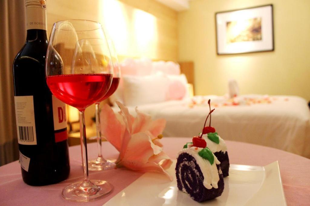 Bumi Segah Hotel Tanjung Redep Екстериор снимка